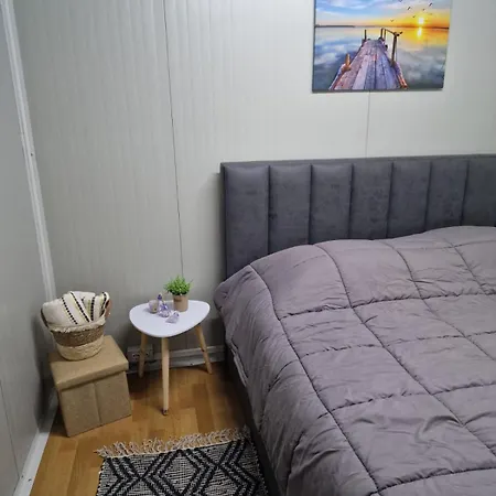 בית הארחה Waterfall Theth *