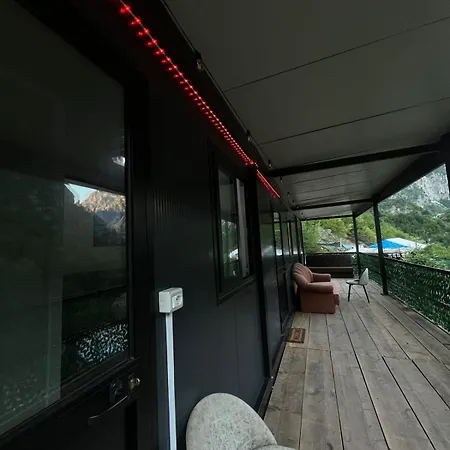 Waterfall Theth * Grunas